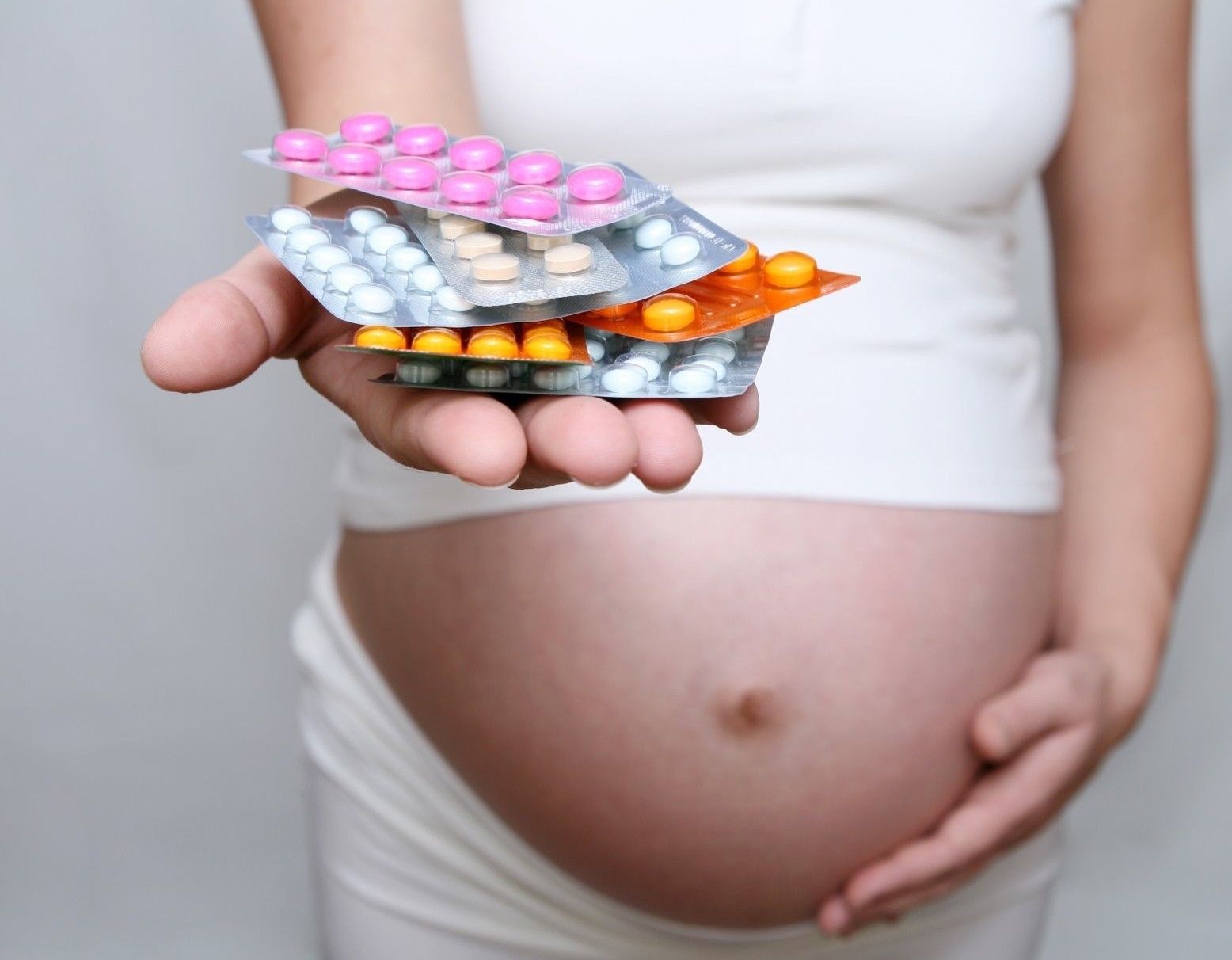 Применение анальгетиков во время беременности бесследное?